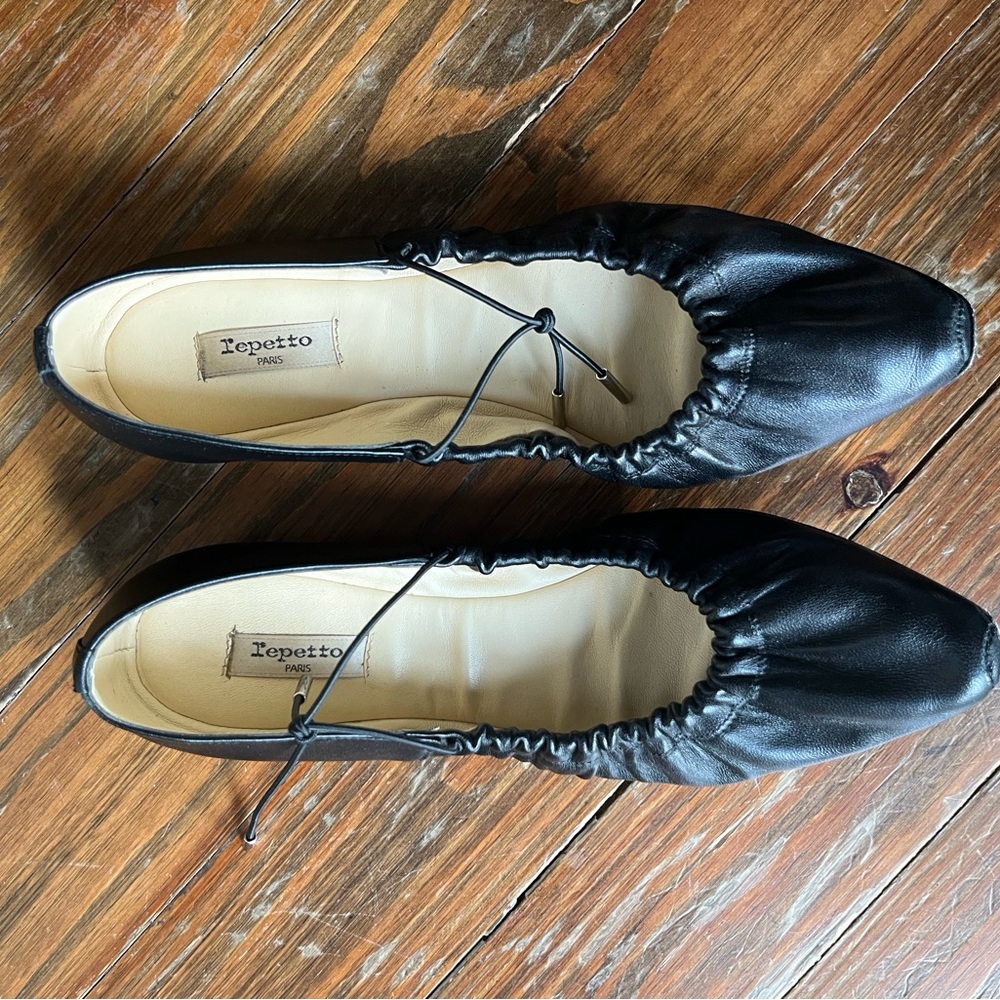 Repetto Women's Black Ballet Flats